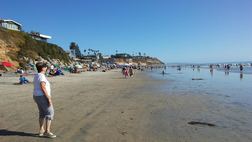 Shopping Mall «Moonlight Plaza Shopping Center», reviews and photos, 315 S Coast Hwy 101, Encinitas, CA 92024, USA