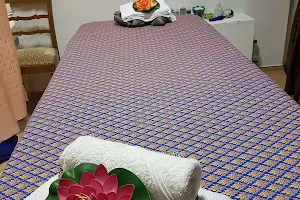 thai-massage-sabai image