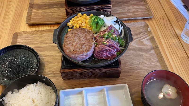 とろけるハンバーグフクヨシ 淵野辺店 神奈川県相模原市中央区淵野辺 グリル グルコミ