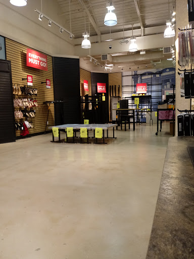 Clothing Store «rue21», reviews and photos, 1500 E Court St #680, Seguin, TX 78155, USA