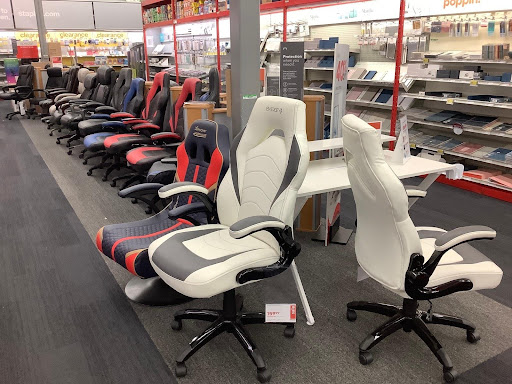 Staples image