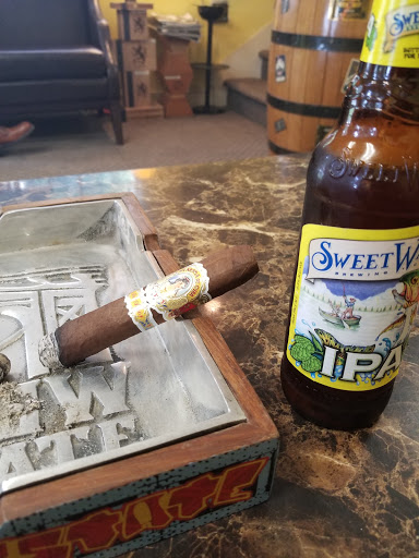 Cigar Shop «Beaufort Tobacco», reviews and photos, 1100 Carteret St, Beaufort, SC 29902, USA
