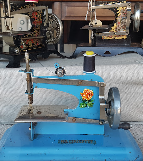Cresswell Sewing Machines Co