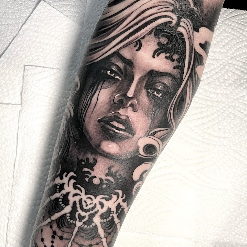 Brand'Ink Tattoo Studio