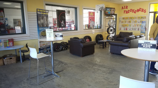 Car Wash «Squeaky Clean Car Wash and Lube Center», reviews and photos, 2381 Foxon Rd, North Branford, CT 06471, USA