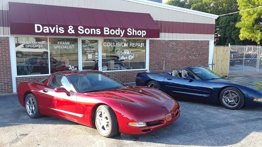 Auto Body Shop «Davis & Sons Body Shop», reviews and photos, 304 Gordon Ave, Bowling Green, KY 42101, USA