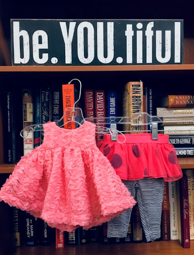 Thrift Store «St. Matthew’s Thrift Shop», reviews and photos, 2812 Main St, Santa Monica, CA 90405, USA