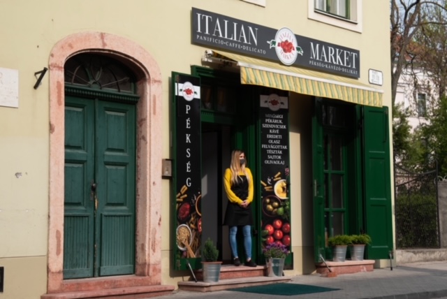 Italian Market Győr - Bolt