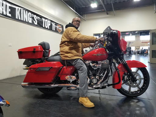 Harley-Davidson Dealer «Chicago Harley-Davidson», reviews and photos, 2929 Patriot Blvd, Glenview, IL 60026, USA