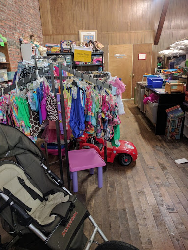 Thrift Store «Second Blessing Thrift Shop», reviews and photos, 32 Commerce St, Waynesville, NC 28786, USA