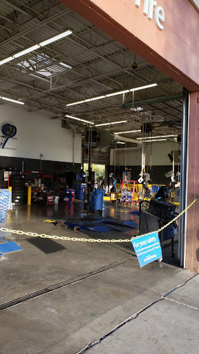 Tire Shop «Walmart Tires & Auto Parts», reviews and photos, 7975 W Peoria Ave, Peoria, AZ 85345, USA