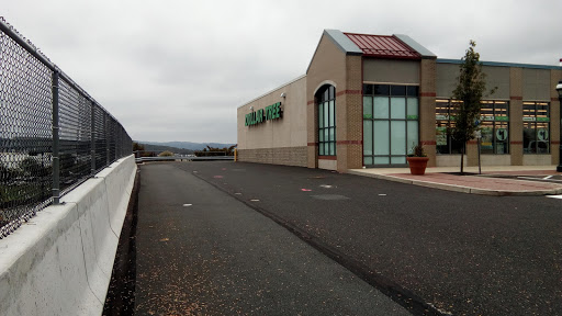 Dollar Store «Dollar Tree», reviews and photos, 622 Gravel Pike, East Greenville, PA 18041, USA