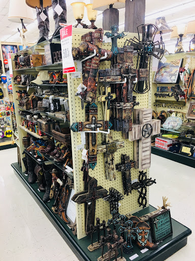 Craft Store «Hobby Lobby», reviews and photos, 950 W Poplar Ave, Collierville, TN 38017, USA