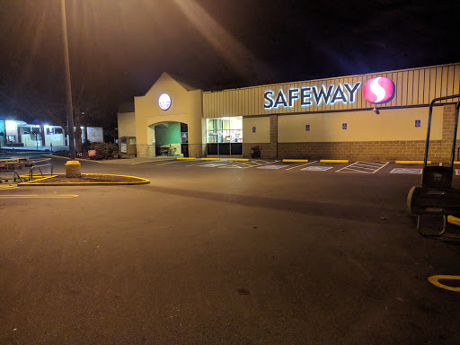 Grocery Store «Safeway», reviews and photos, 95 82nd Dr, Gladstone, OR 97027, USA