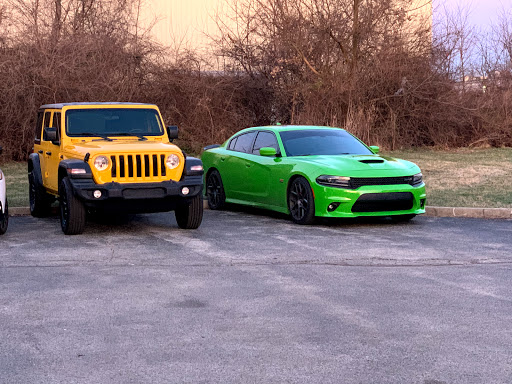 Auto Body Shop «ABRA Auto Body & Glass», reviews and photos, 503 W Carmel Dr, Carmel, IN 46032, USA