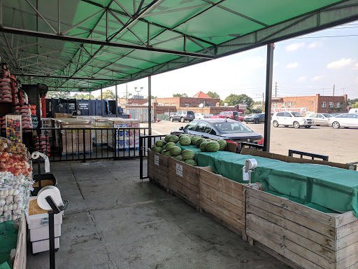 Grocery Store «Food Farm Supermarket», reviews and photos, 351 N Central Ave, Valley Stream, NY 11580, USA