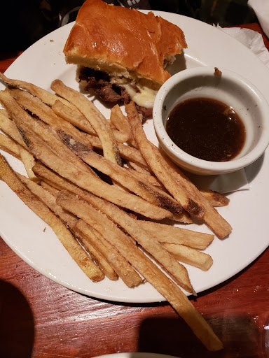 Pub «Wooden Nickel Pub & Eateries», reviews and photos, 1610 Pine St, Silverton, OR 97381, USA