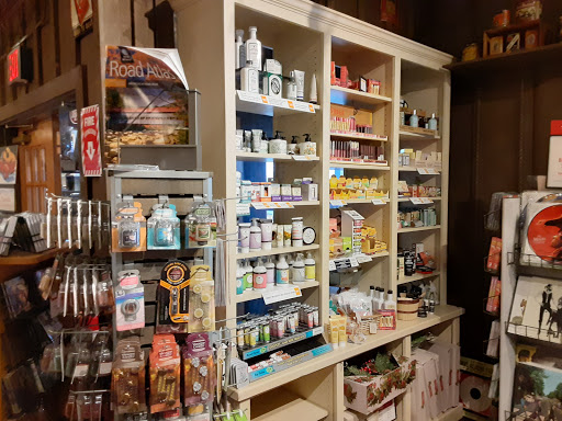 American Restaurant «Cracker Barrel Old Country Store», reviews and photos, 4210 Marlane Dr, Grove City, OH 43123, USA