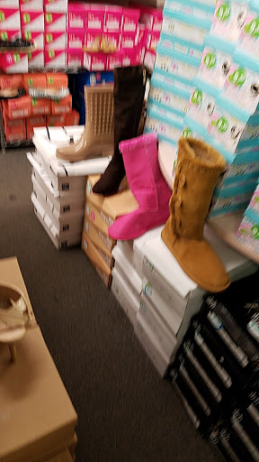 Shoe Store «Shoe Factory Inc», reviews and photos, 7000 Castor Ave, Philadelphia, PA 19149, USA