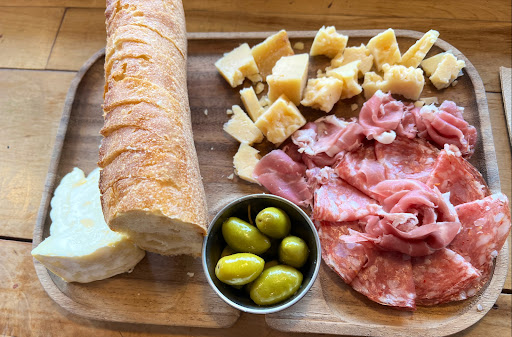 Wine Store «Morgan & York», reviews and photos, 1928 Packard Rd, Ann Arbor, MI 48104, USA