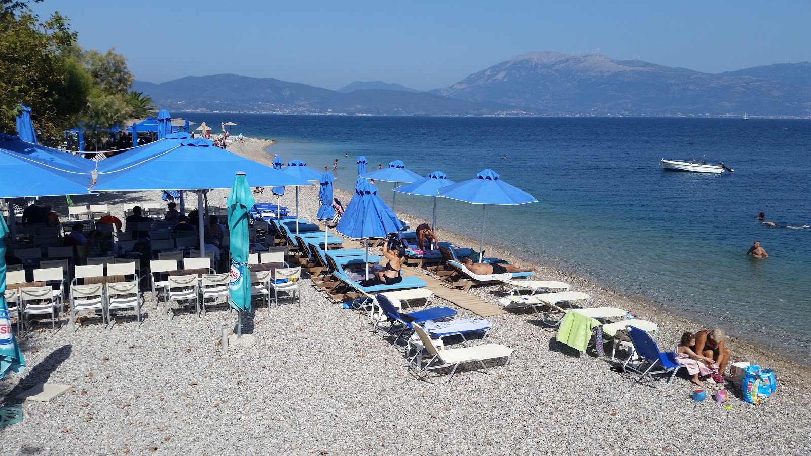 Photo of beach St. Basil with gray pebble surface