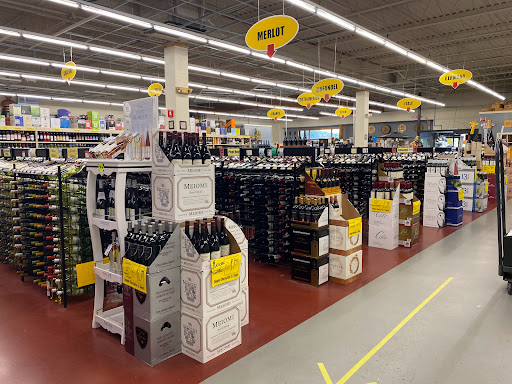 Beer Store «Liquor Depot, Inc.», reviews and photos, 17 Albany Turnpike, West Simsbury, CT 06092, USA