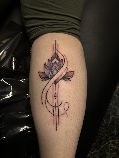 Explore jeep tattoo ideas, creative tattoo ideas in Flint, available at Sylvertooth Tattoos & Piercings