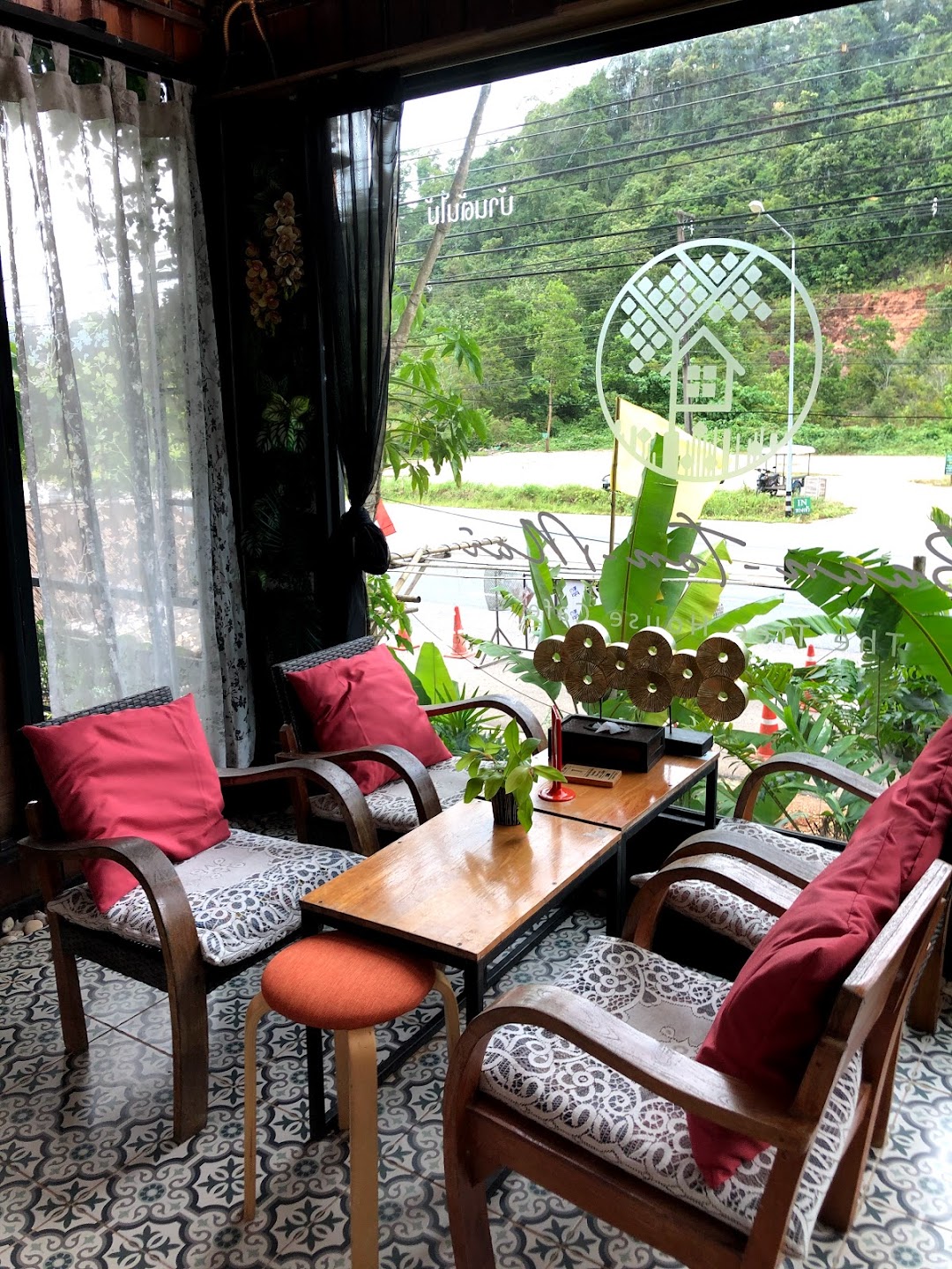 บ้านต้นไม้ คาเฟ่ กระบี่ Baan Ton Mai Cafe Krabi Thailand