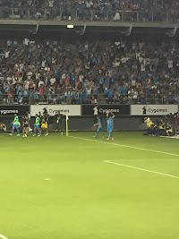 駅前不動産スタジアム