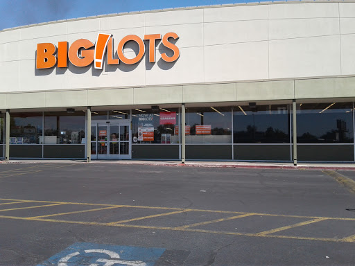 Discount Store «Big Lots», reviews and photos, 1290 N State St, Provo, UT 84604, USA