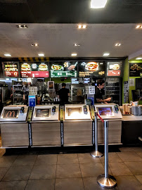 Atmosphère du Restauration rapide McDonald's à Bretteville-sur-Odon - n°4