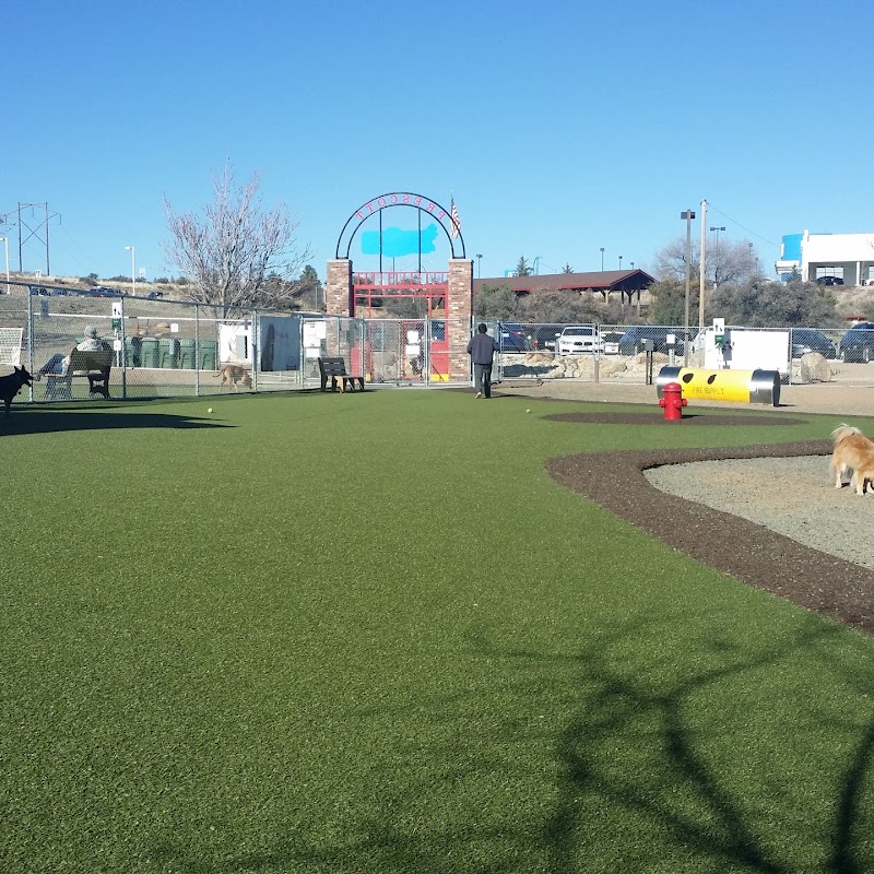 Willow Creek Beneful Dream Dog Park