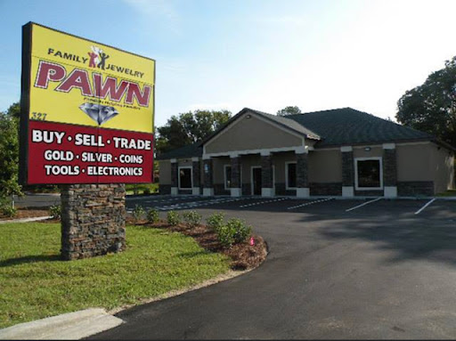 Family Jewelry & Pawn (Clermont-Minneola), 327 S Hwy 27, Minneola, FL 34715, USA, Pawn Shop