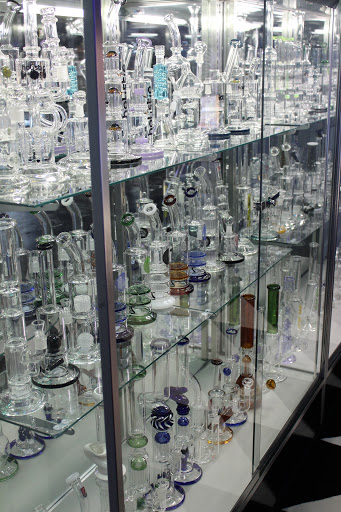 Tobacco Shop «Illuminati Smoke Shop», reviews and photos, 4425 Devine St, Columbia, SC 29205, USA