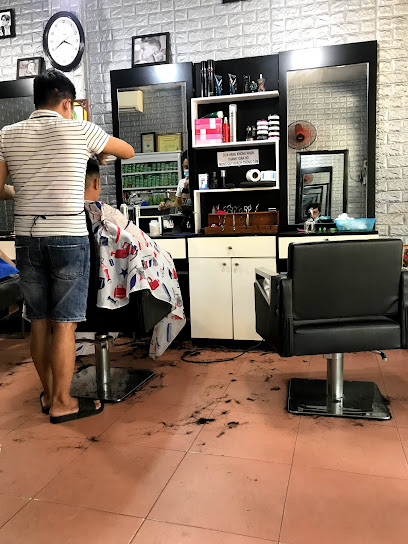 Tiệm cắt tóc nam nữ - Hair Nguyễn Thanh
