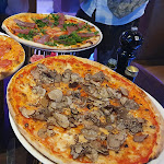 Photo n°2 de l'avis de Thorsten.c fait le 27/09/2022 à 15:01 sur le  H'ugo's Pizza-Bar-Lounge à Munich