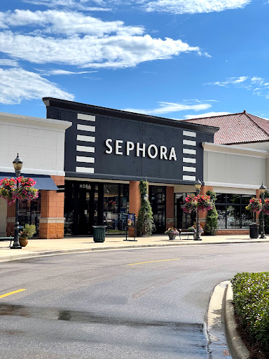 Cosmetics Store «SEPHORA», reviews and photos, 225 Summit Blvd #1100, Vestavia Hills, AL 35243, USA