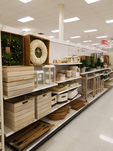 Department Store «Target», reviews and photos, 3955 E Broad St, Whitehall, OH 43213, USA