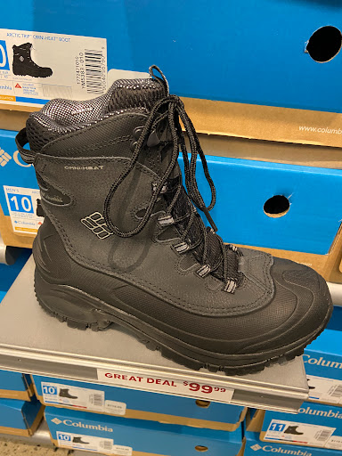 Shopping Mall «Kittery Premium Outlets», reviews and photos, 375 US-1, Kittery, ME 03904, USA