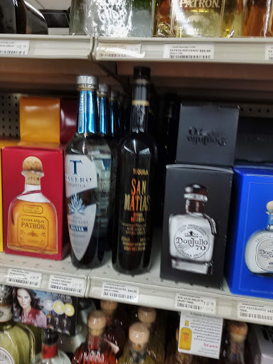 Liquor Store «Beverage Locker», reviews and photos, 3576 Buford Hwy, Duluth, GA 30096, USA