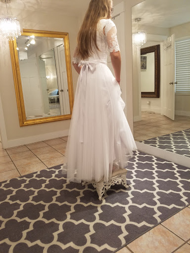 Bridal Shop «Gowns By Pamela - Bridal Gown Rental», reviews and photos, 394 W Main St, Lehi, UT 84043, USA