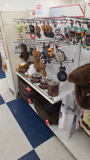 Pet Supply Store «Petco Animal Supplies», reviews and photos, 710 W 66th St, Richfield, MN 55423, USA