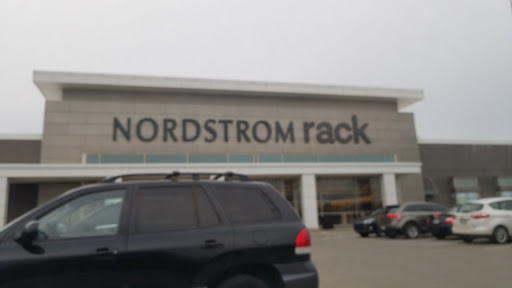 Department Store «Nordstrom Rack Rivers Edge Shopping Center», reviews and photos, 4036 E 82nd St, Indianapolis, IN 46250, USA