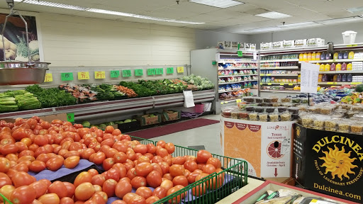 Grocery Store «Food Town», reviews and photos, 16844 Stuebner Airline Rd, Spring, TX 77379, USA