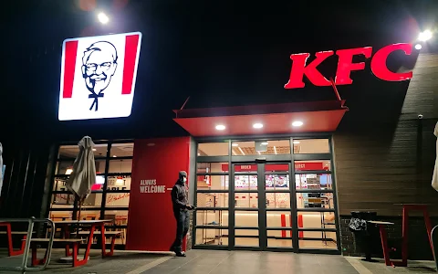 KFC Sanbury Square image