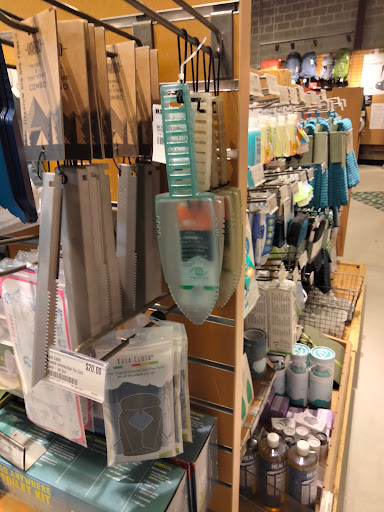 Camping Store «REI», reviews and photos, 63 W Aylesbury Rd, Timonium, MD 21093, USA