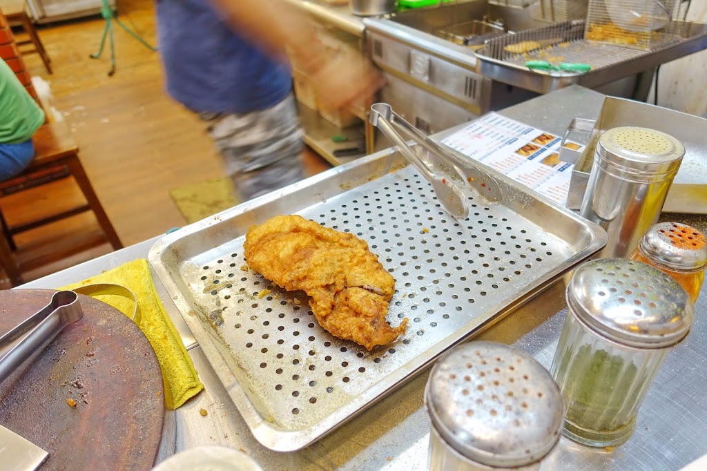 小寶泡菜醬料雞排 的照片