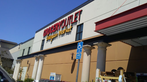Grocery Store «Grocery Outlet Bargain Market», reviews and photos, 8517 Bond Rd, Elk Grove, CA 95624, USA