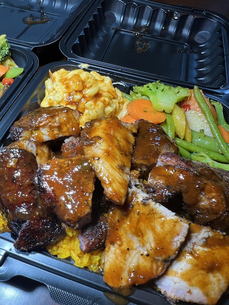 Yaadie Plates (Delivery Only) 93230