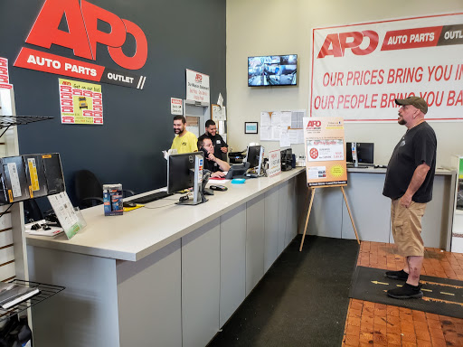 Auto Body Shop «Auto Parts Outlet - Bridgeport», reviews and photos, 160 Holland Ave, Bridgeport, CT 06605, USA